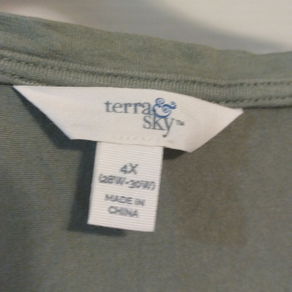 Terra&sky Olive green soft short lattice sleeved tunic size 4x - Picture 3 of 5